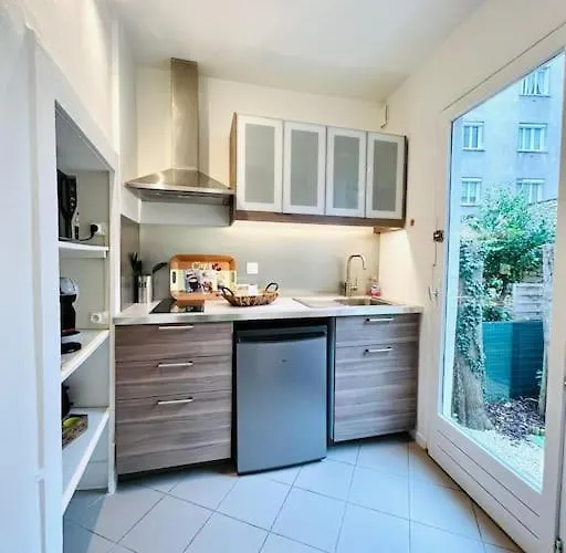 L'eden, 4 Prs Avec Jardin En Centre * Digione