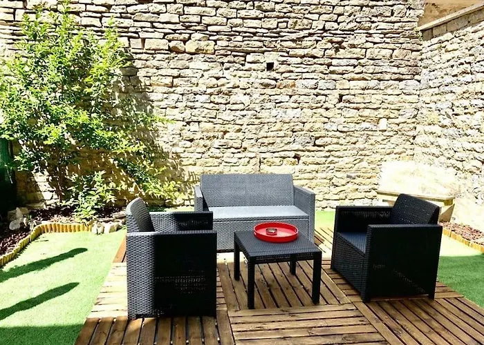 L'eden, 4 Prs Avec Jardin En Centre Apartment *