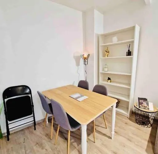 L'eden, 4 Prs Avec Jardin En Centre * Digione