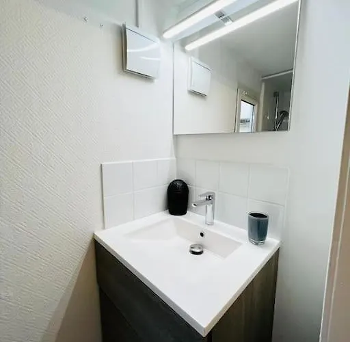 L'eden, 4 Prs Avec Jardin En Centre Apartment *